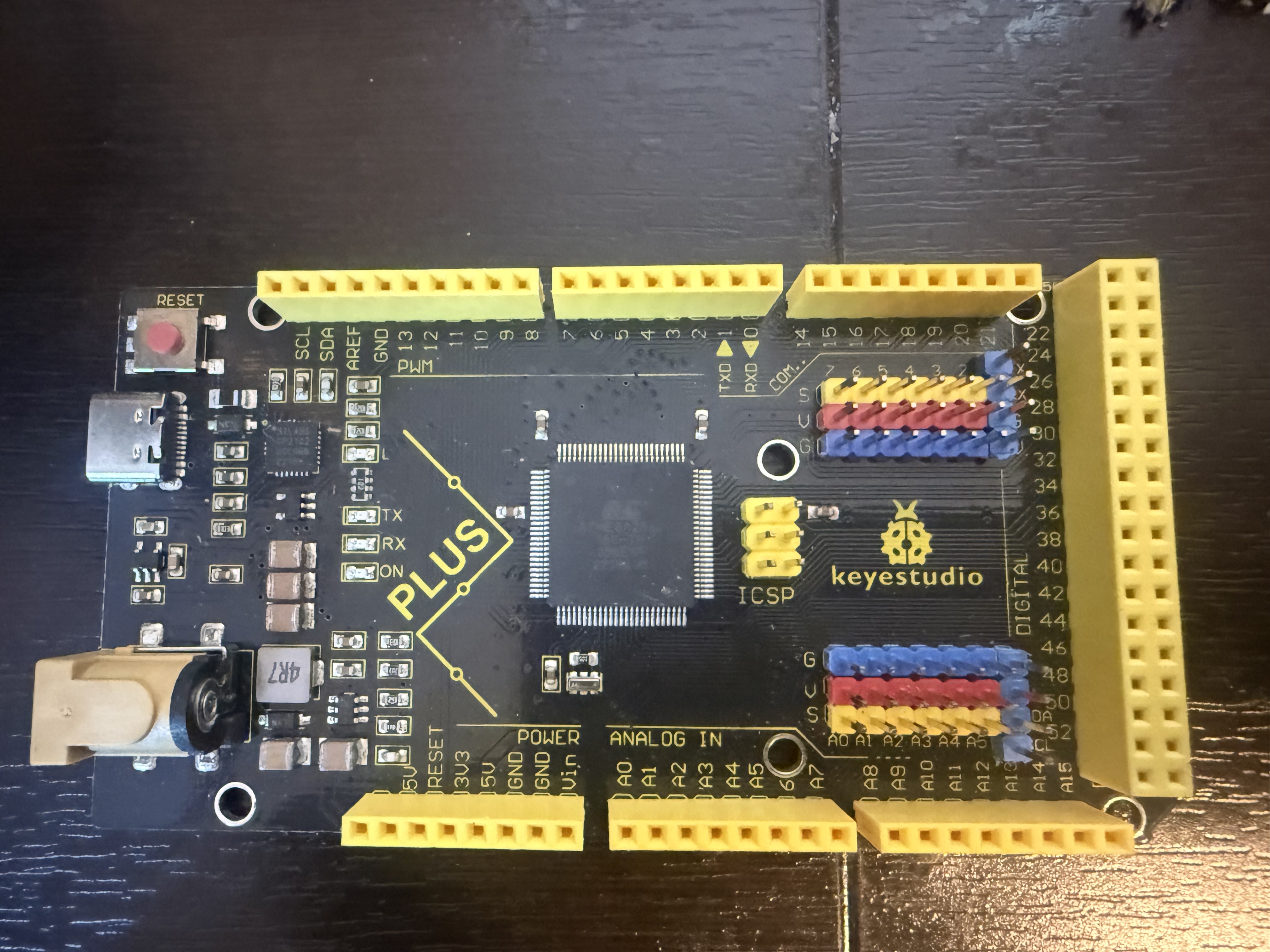 Claw servo board